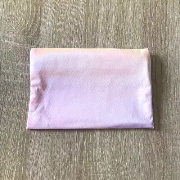 NEW … IPSY Cosmetic / Makeup Bag - Picture 2 of 3